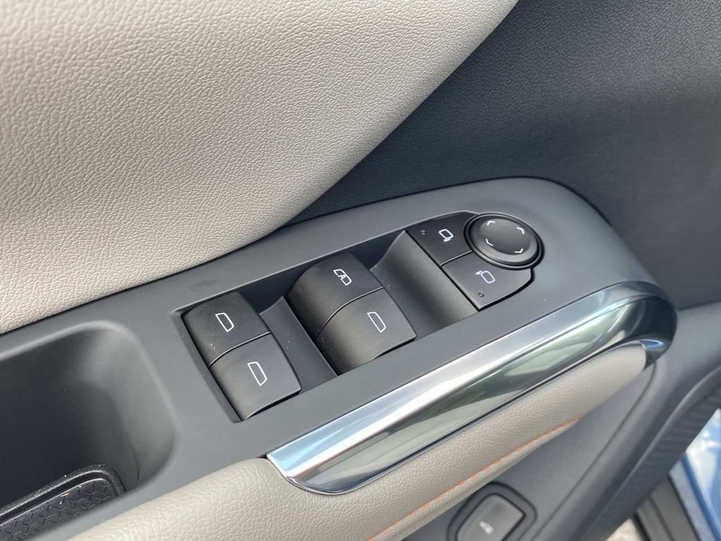 New 2026 Chevrolet Traverse LT w/ Driver Confidence Package image 16