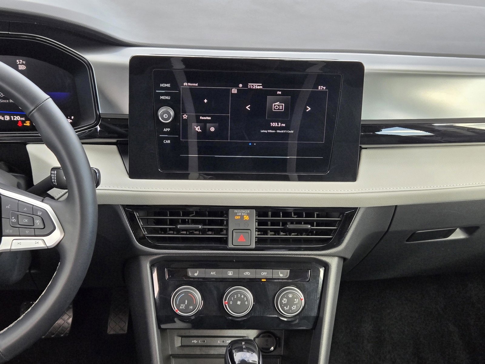 Used 2025 Volkswagen Taos S image 9