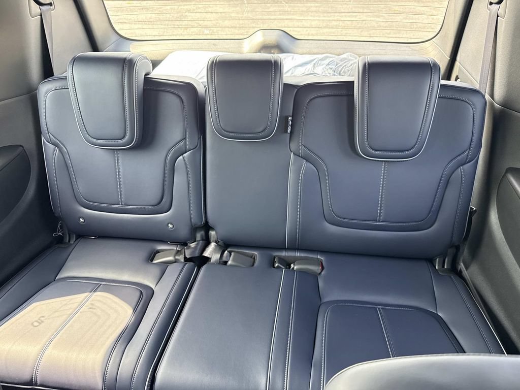 New 2027 INFINITI QX80 Sensory w/ Sport Exterior Package AWD/4WD image 19