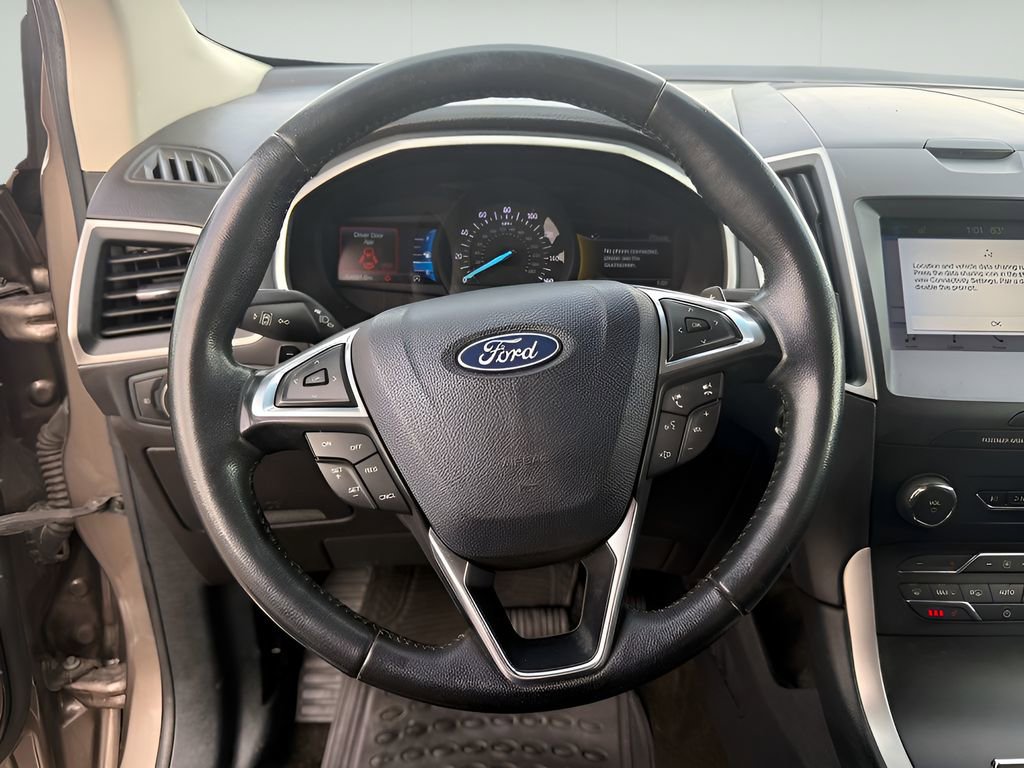 Used 2019 Ford Edge SEL w/ Equipment Group 201A image 39