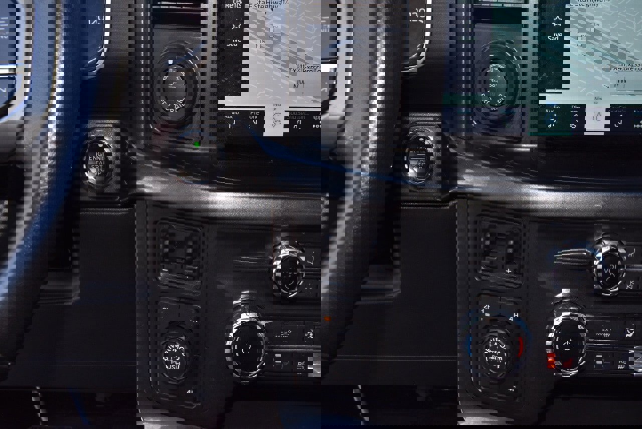 Used 2022 Ford F150 XLT w/ Equipment Group 302A High image 29