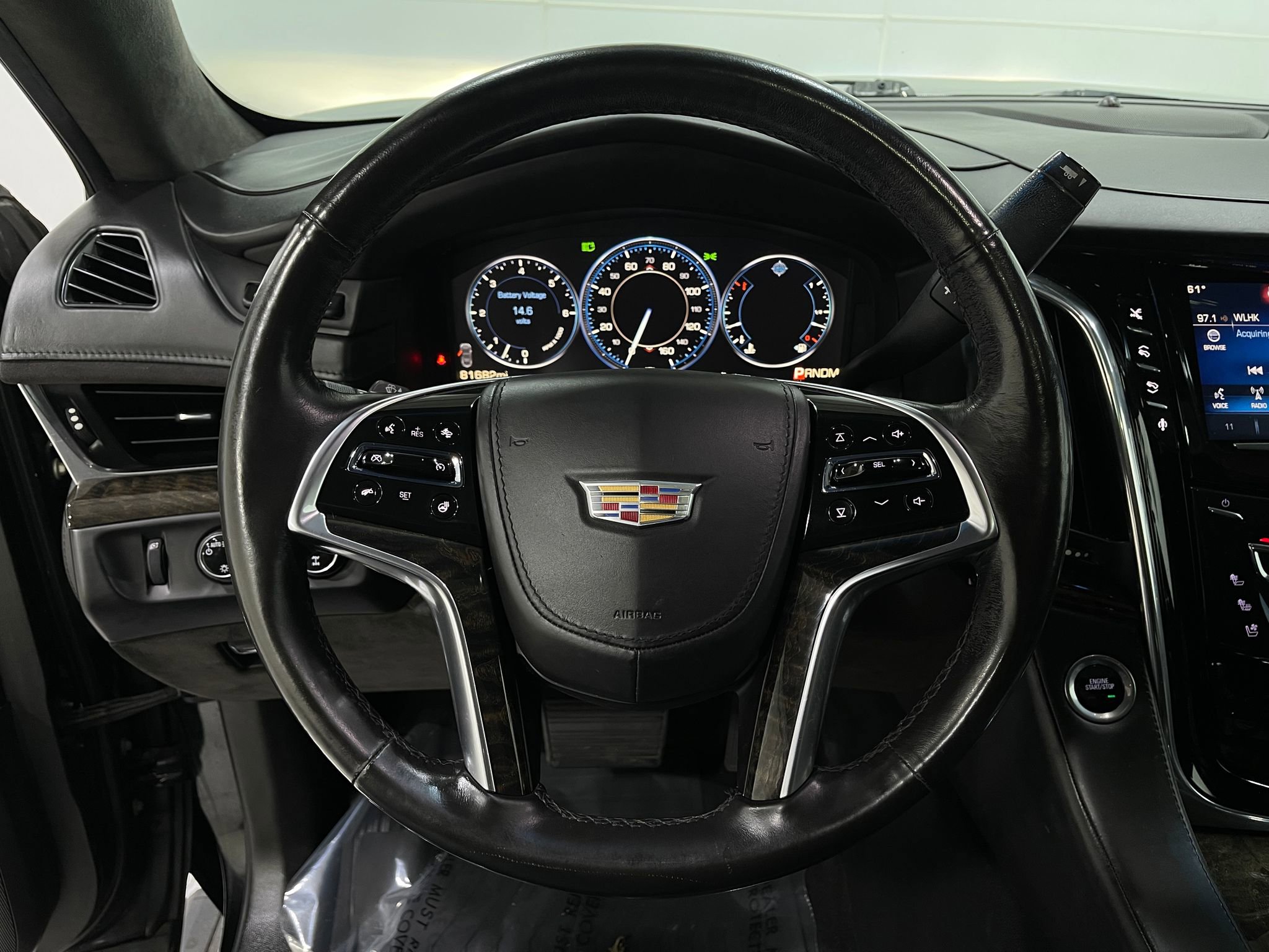 Used 2015 Cadillac Escalade ESV Platinum image 24