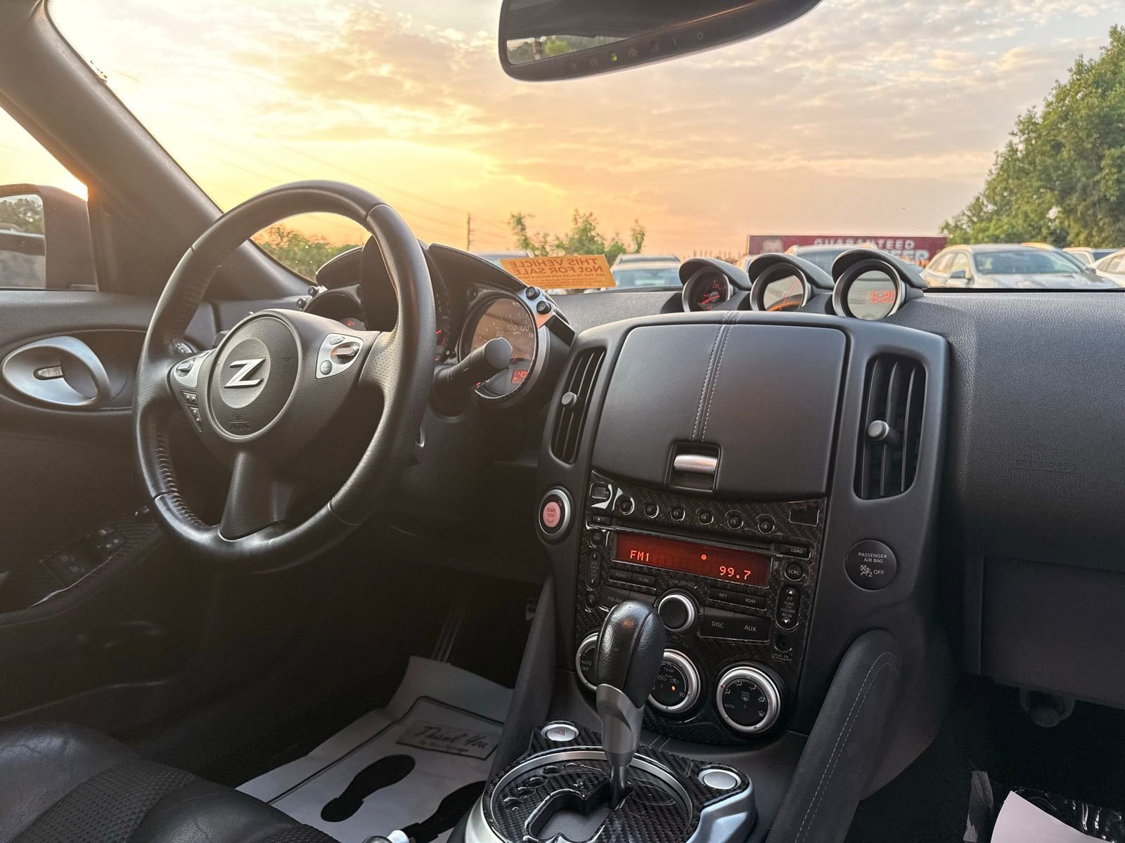 Used 2014 Nissan 370Z Touring RWD image 26