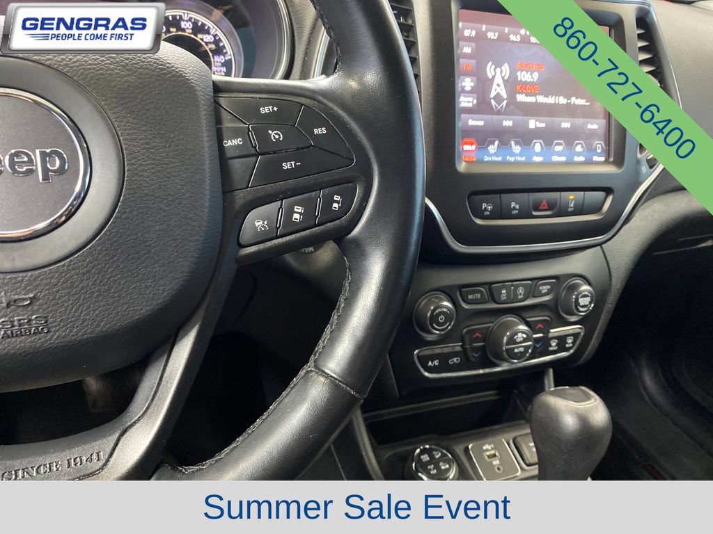 Used 2020 Jeep Cherokee Trailhawk AWD/4WD image 21