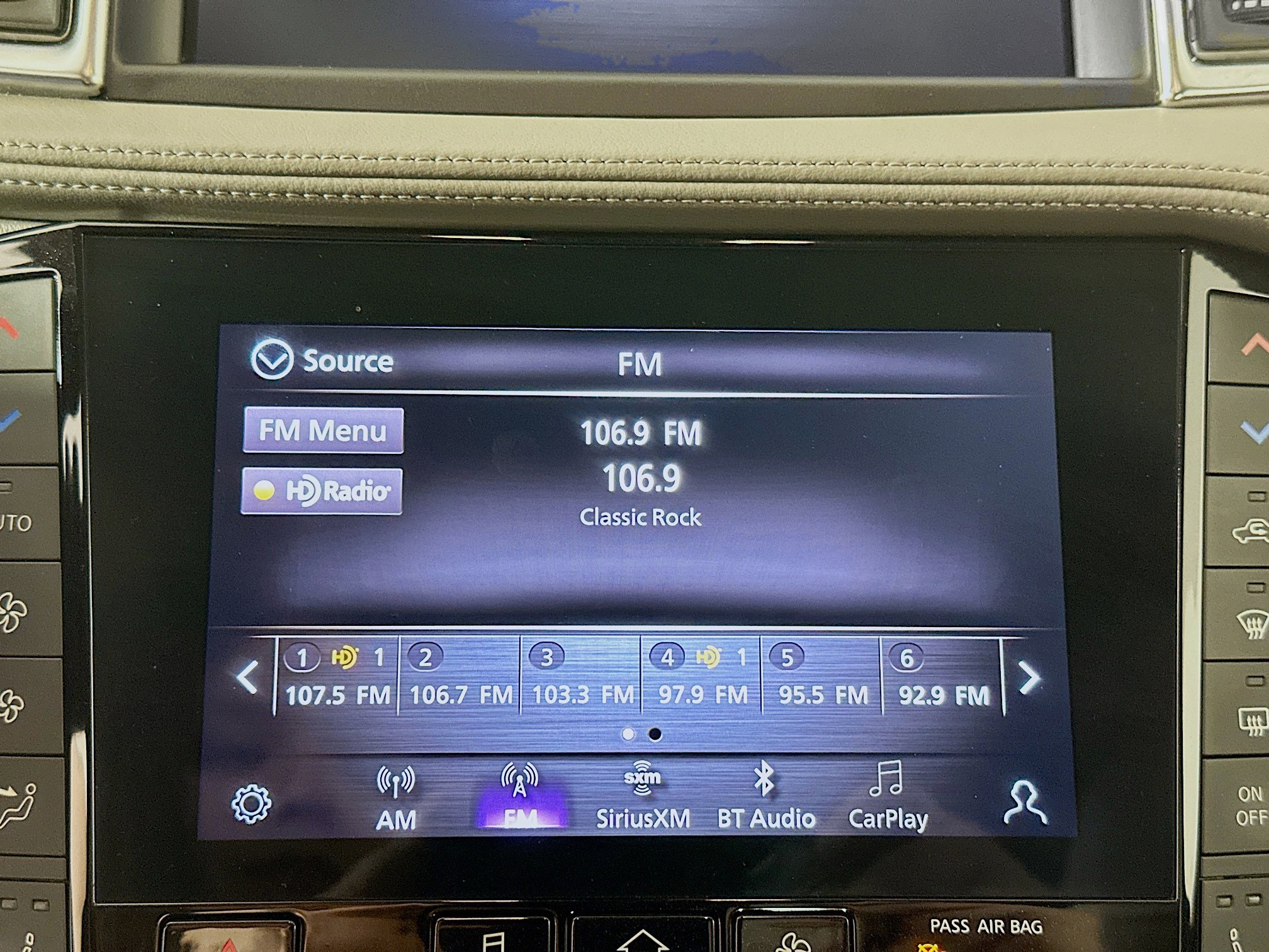 Used 2023 INFINITI QX50 Luxe image 19