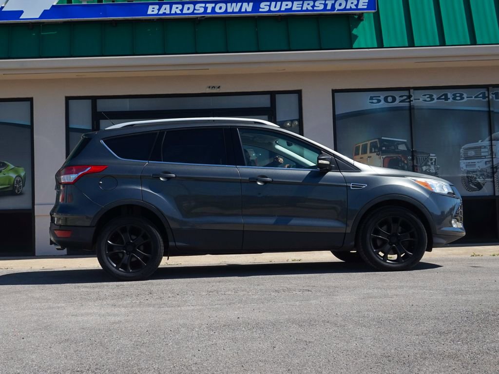 Used 2016 Ford Escape Titanium AWD/4WD image 2