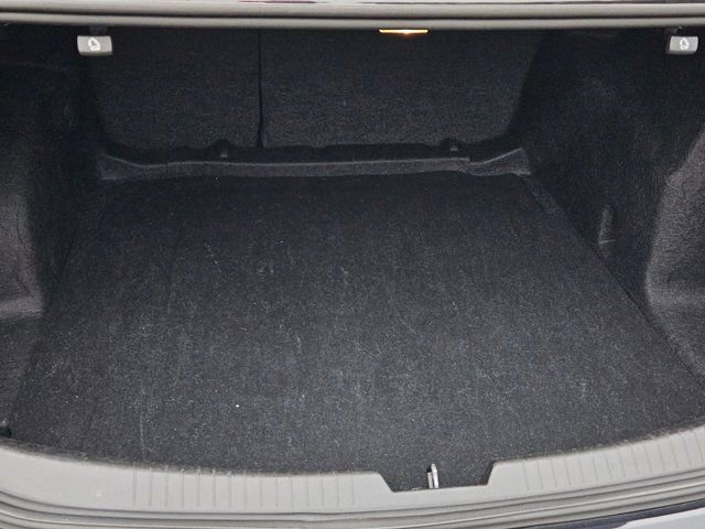 Used 2023 Chevrolet Malibu LT image 29