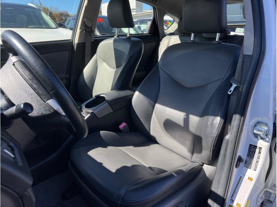 Used 2013 Toyota Prius Four FWD image 8