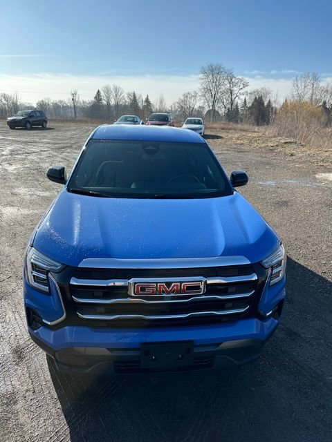 Used 2025 GMC Terrain Elevation image 6