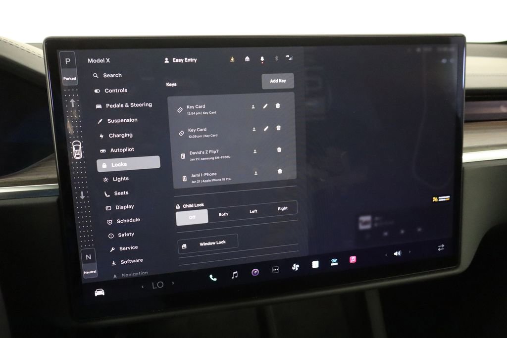 Used 2023 Tesla Model X image 35