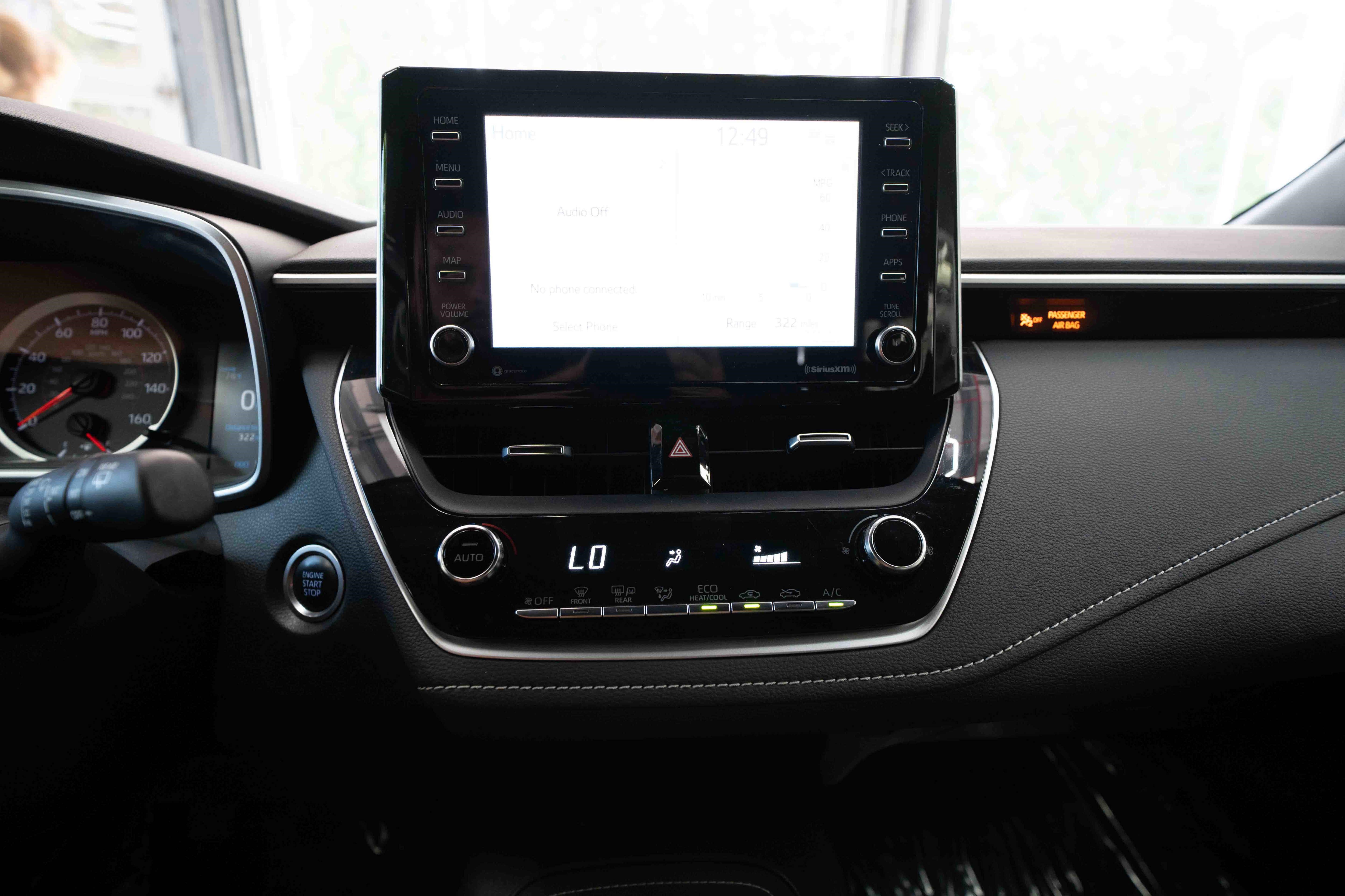 Used 2021 Toyota Corolla SE FWD image 17