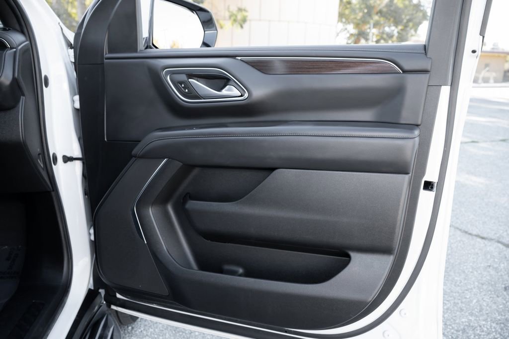 Used 2022 GMC Yukon XL SLE w/ Gmc Pro Safety Plus Package image 49