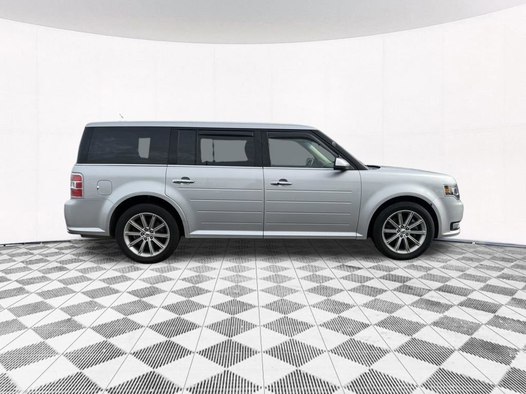 Used 2019 Ford Flex Limited AWD/4WD image 9