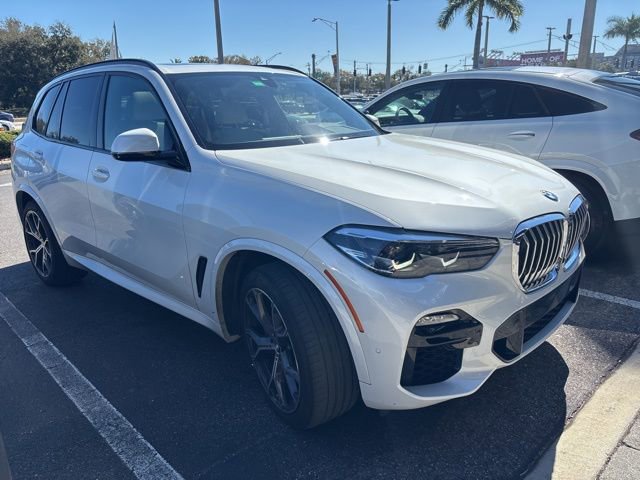 Used 2021 BMW X5 sDrive40i w/ M Sport Package image 2