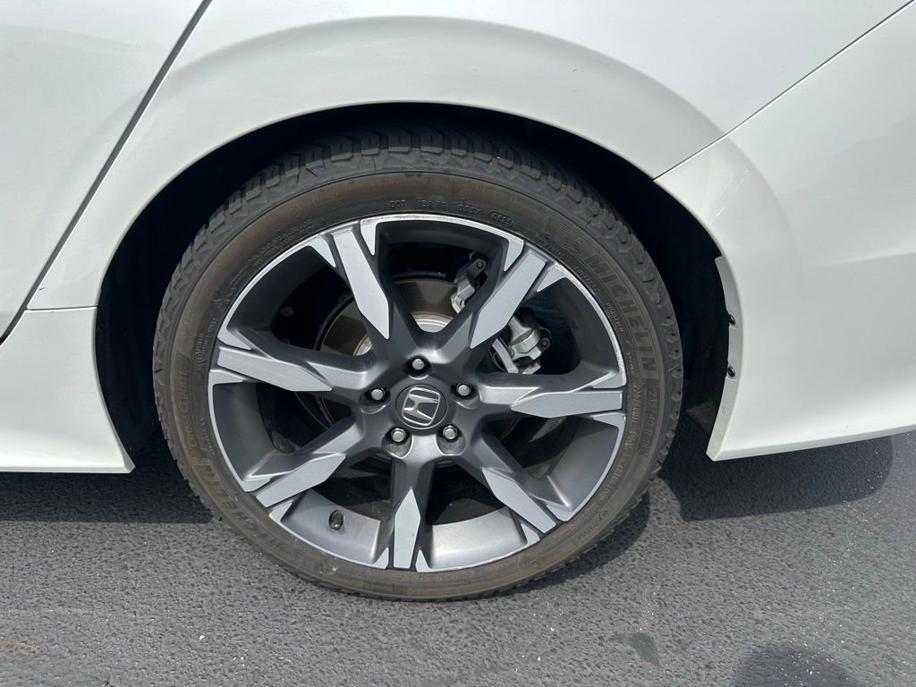 Used 2025 Honda Civic Sport image 4