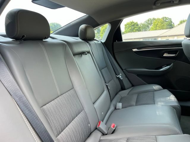 Used 2016 Chevrolet Impala LT w/ Convenience Package FWD image 20