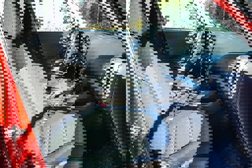 Used 2023 Kia Soul LX w/ LX Technology Package image 16