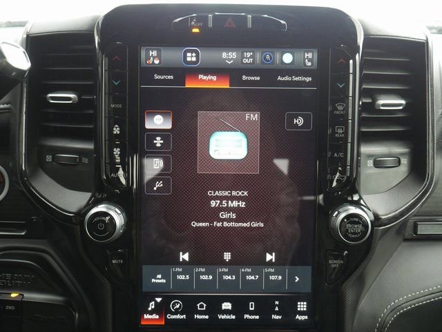 Used 2024 RAM 3500 Limited image 24