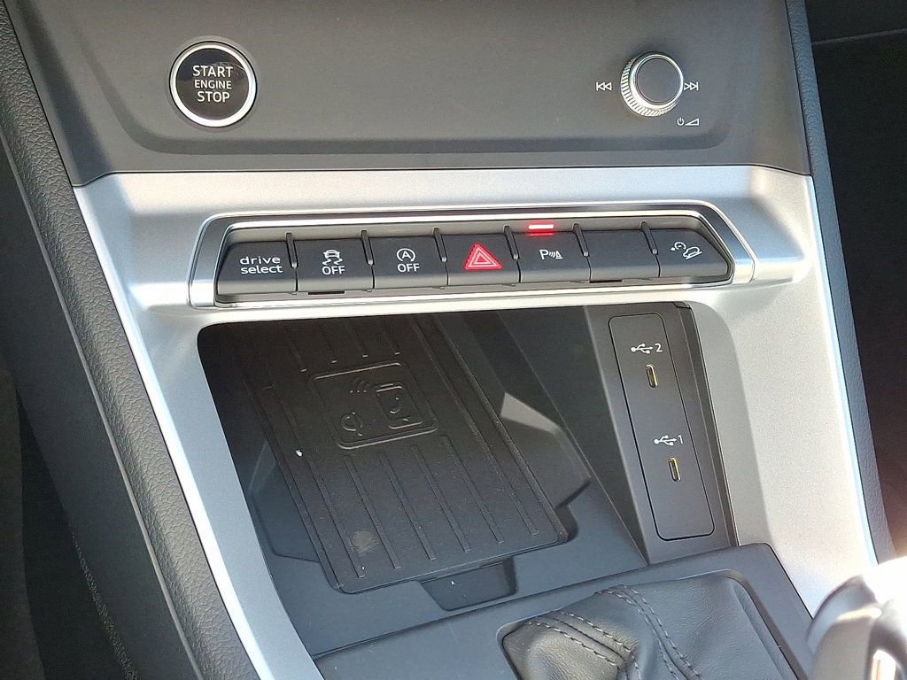 New 2025 Audi Q3 2.0T Premium image 19