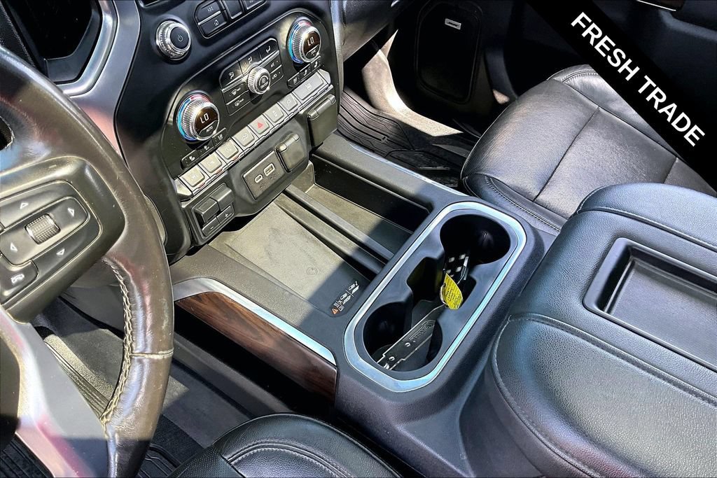 Used 2019 GMC Sierra 1500 SLT w/ SLT Premium Plus Package AWD/4WD image 8
