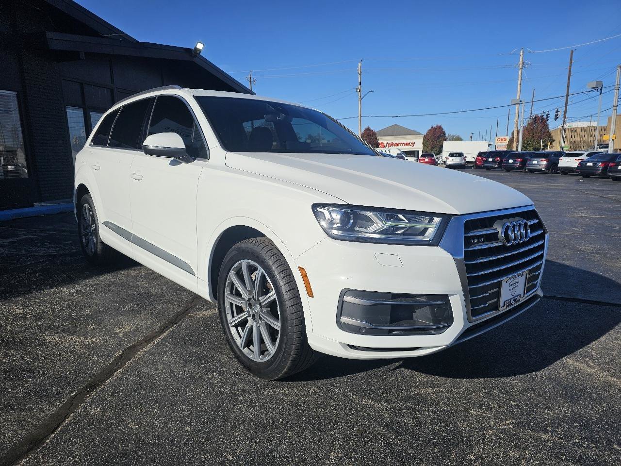 Used 2017 Audi Q7 3.0T Premium Plus AWD/4WD image 3