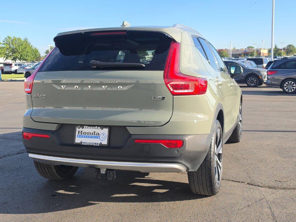 Used 2023 Volvo XC40 B5 Ultimate w/ Protection Package Premier AWD/4WD image 9