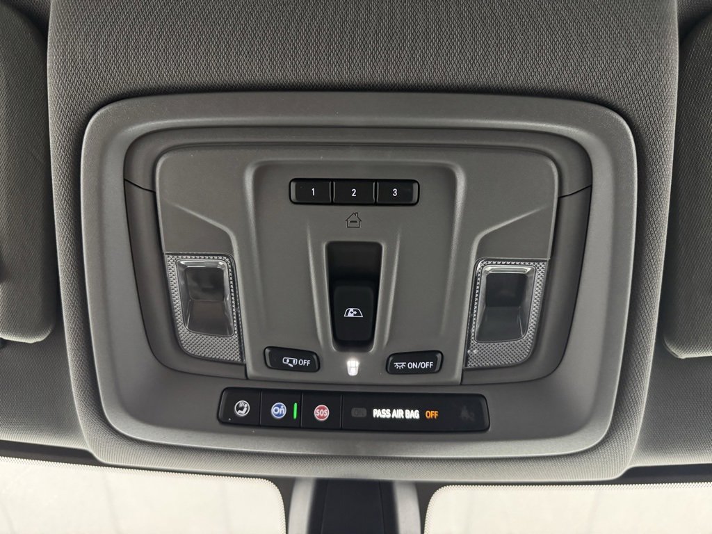 Used 2021 Chevrolet Silverado 1500 LTZ image 46