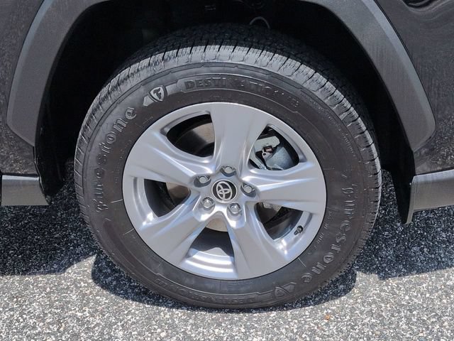Certified 2025 Toyota RAV4 XLE AWD/4WD image 11