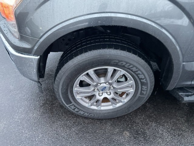 Used 2020 Ford F150 Lariat image 31