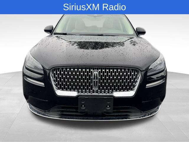 Used 2022 Lincoln Corsair AWD w/ Premium Package image 9