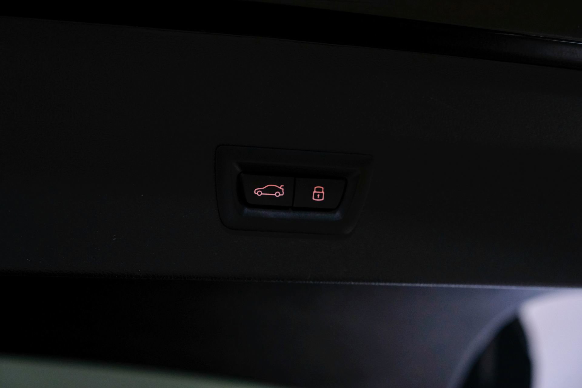 Used 2024 BMW X4 M40i w/ Premium Package image 59