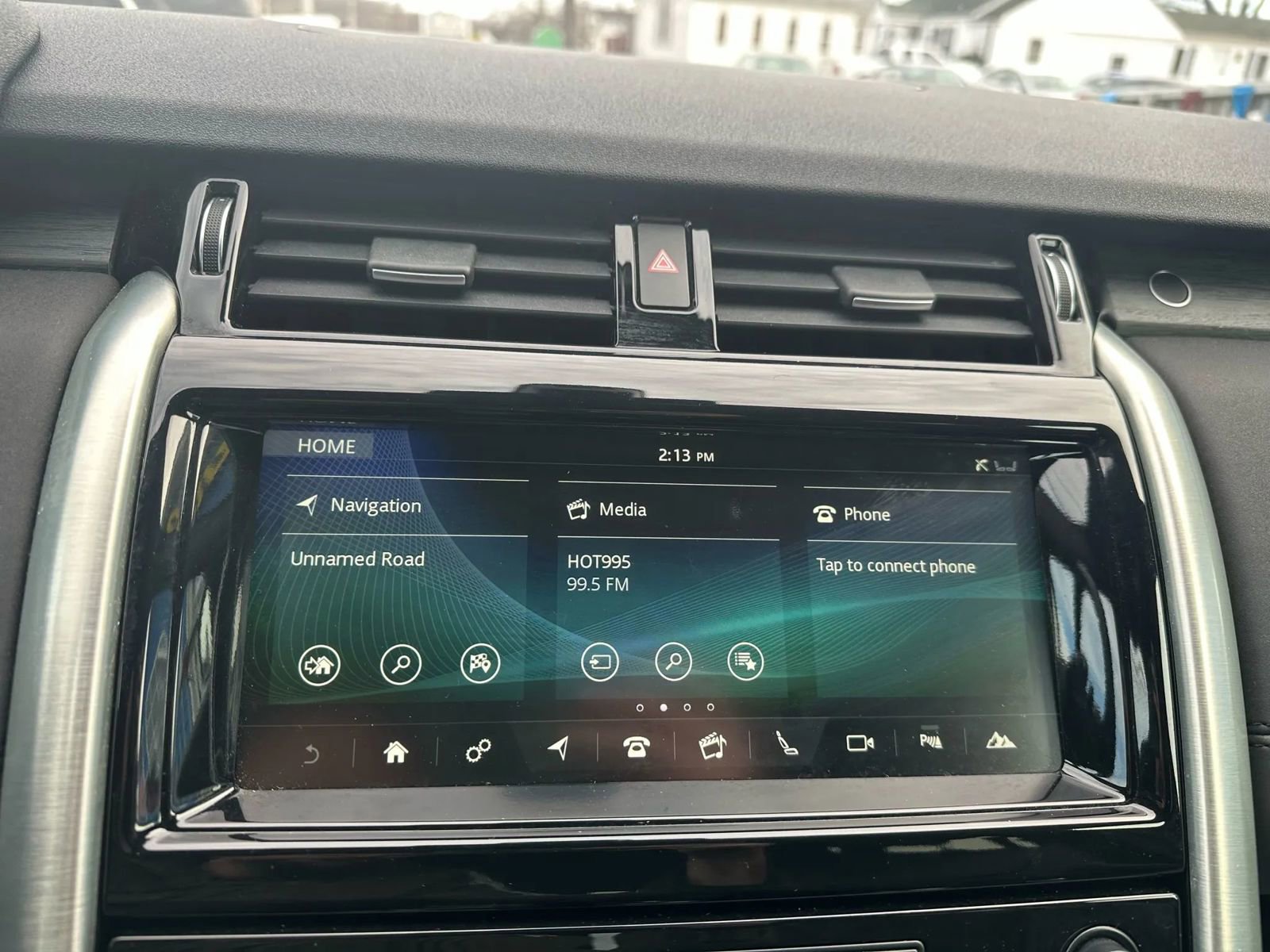 Used 2018 Land Rover Discovery HSE image 33