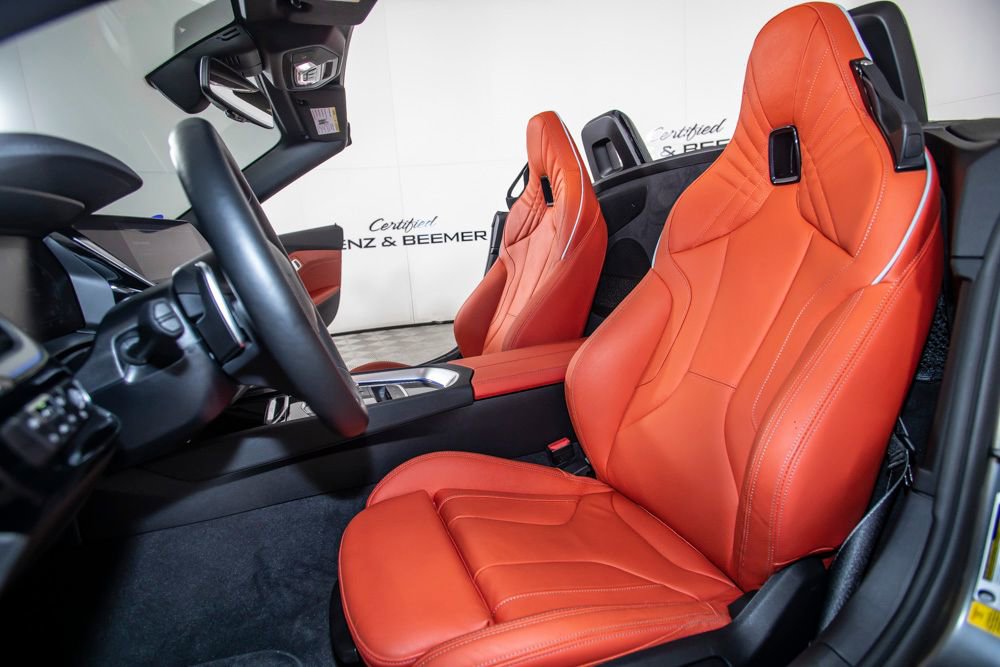 Used 2024 BMW Z4 M40i w/ Premium Package image 17