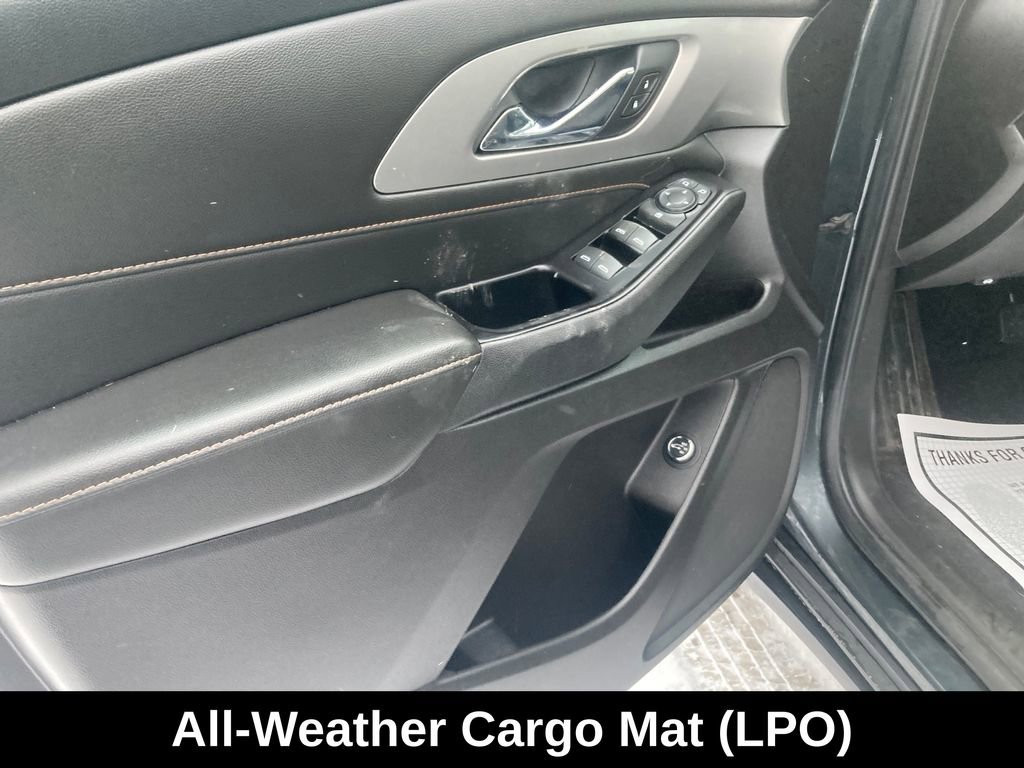 Used 2019 Chevrolet Traverse LT image 13