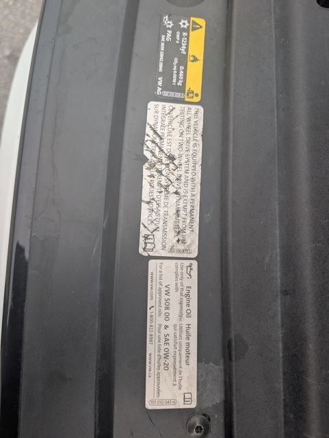 Used 2018 Volkswagen Tiguan SE w/ 3rd Row Seat Package image 26