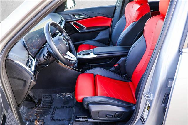 Used 2025 BMW X1 xDrive28i image 12