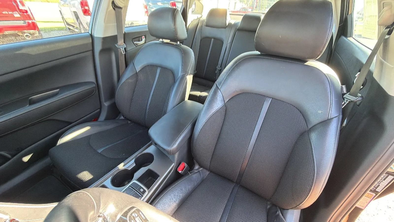 Used 2020 Kia Optima S FWD image 27