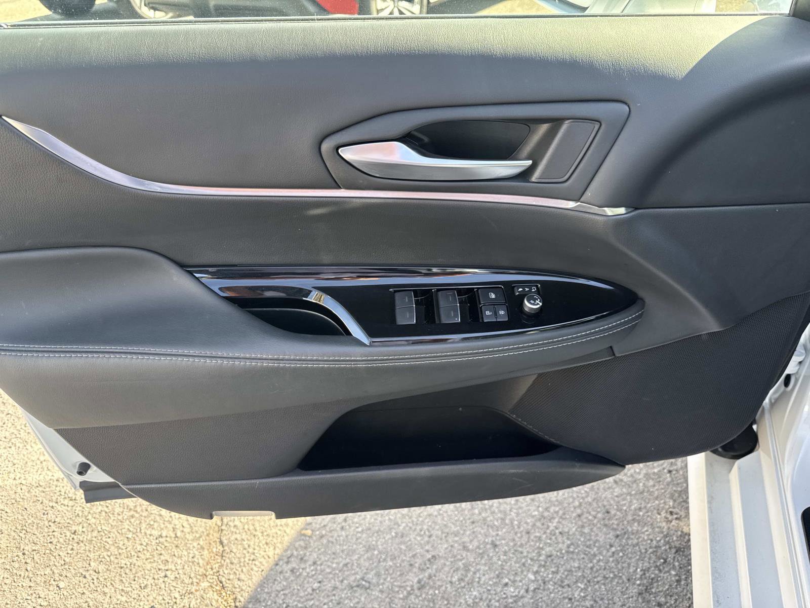 Used 2021 Toyota Mirai w/ Advanced Technology Package image 11