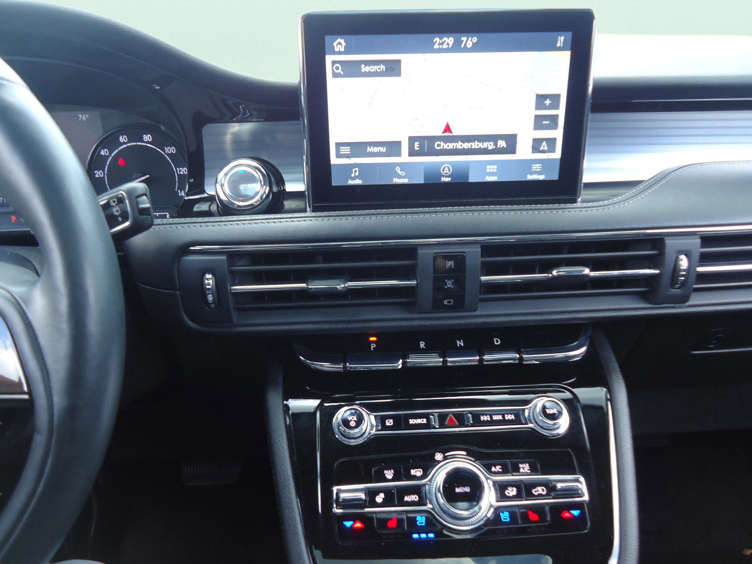 Used 2022 Lincoln Corsair AWD w/ Premium Package image 15