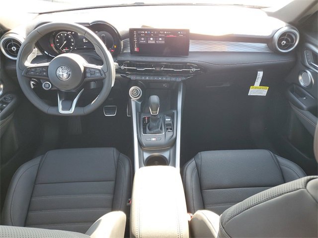 New 2025 Alfa Romeo Tonale w/ Premium Package image 12
