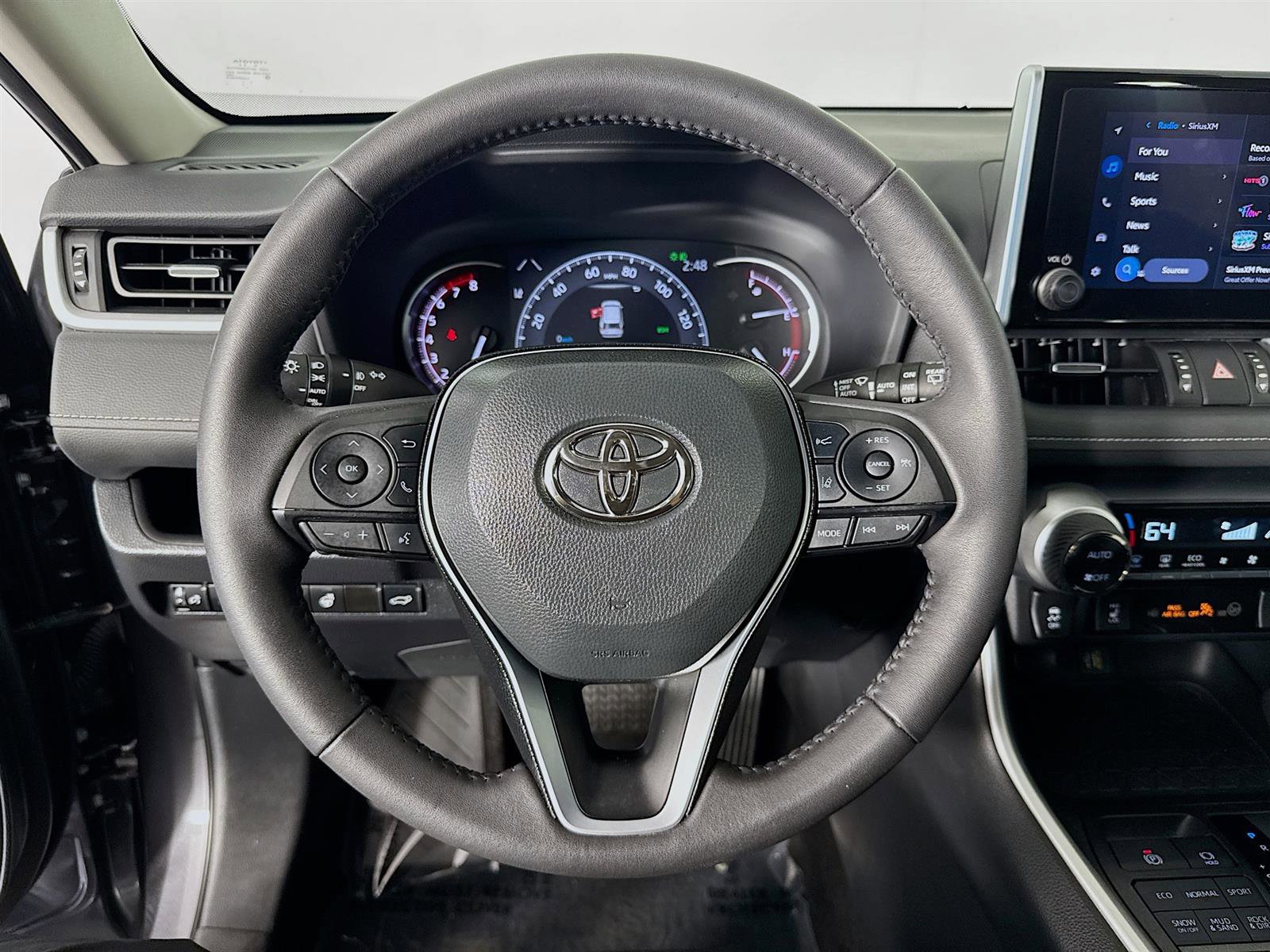 Used 2024 Toyota RAV4 XLE Premium image 13