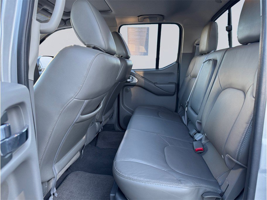 Used 2019 Nissan Frontier SL image 20