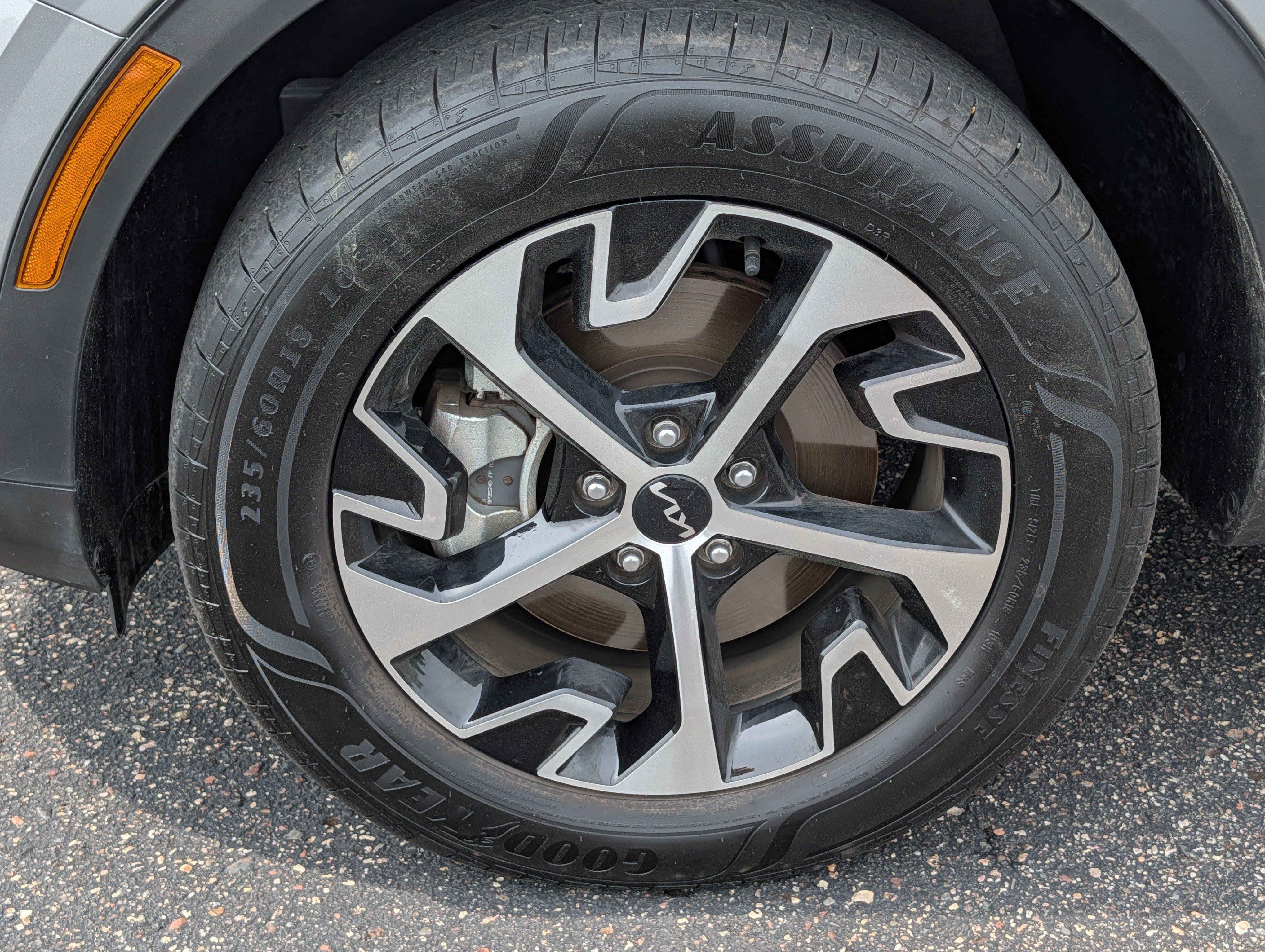 Certified 2024 Kia Sportage EX AWD/4WD image 15