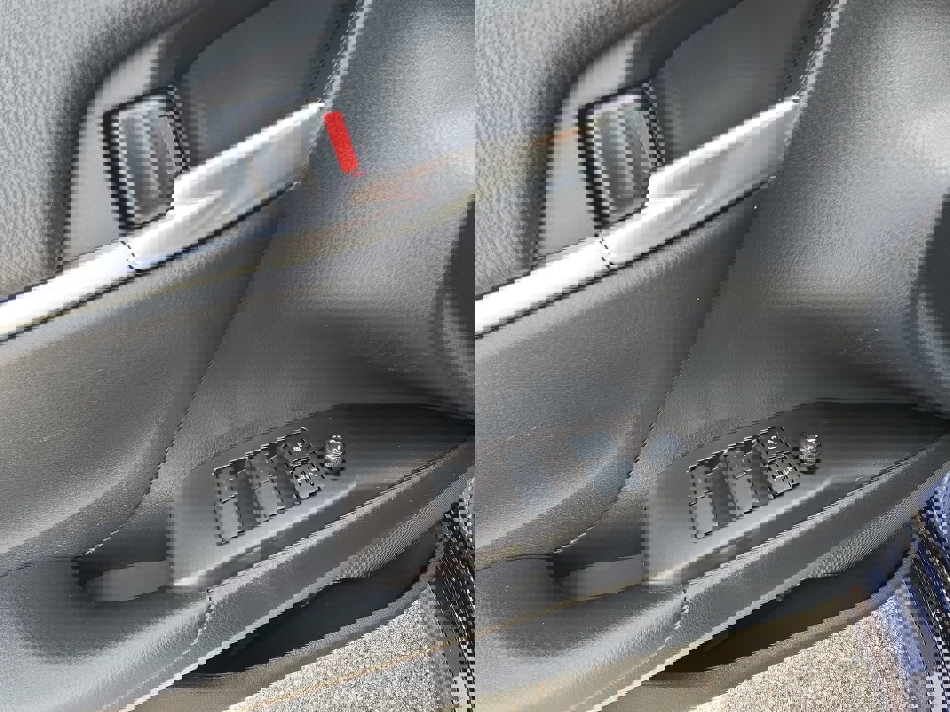 Used 2021 Toyota Camry LE w/ Cold Weather Package image 15