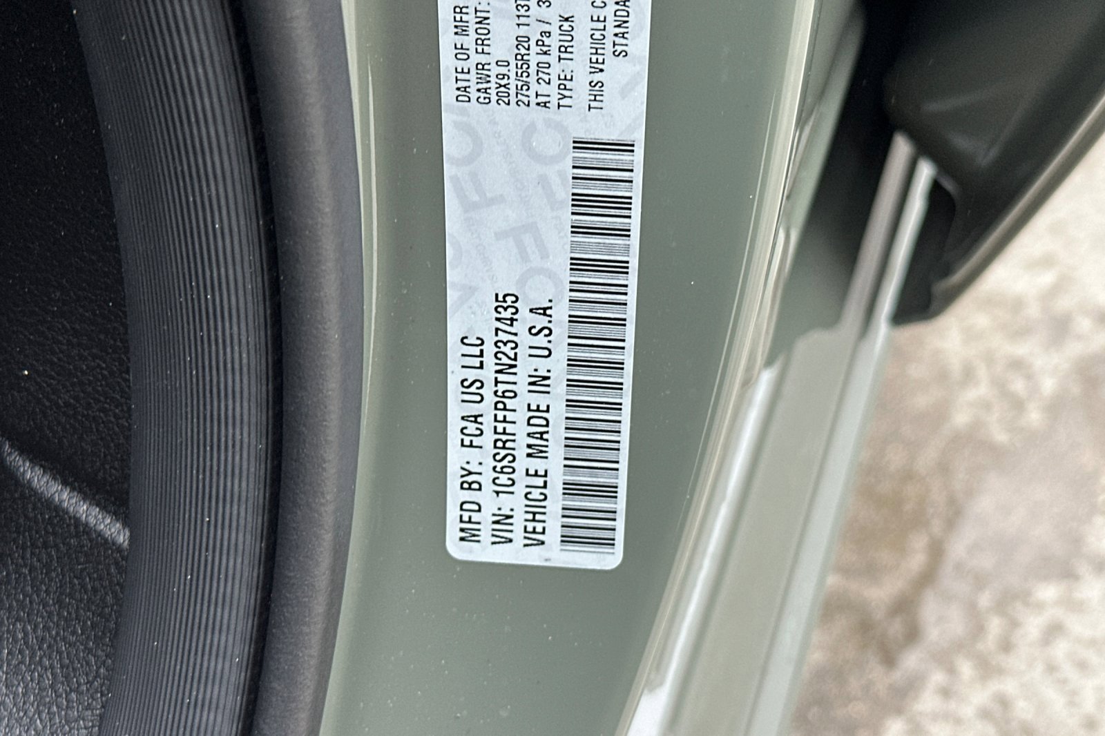 New 2026 RAM 1500 4x4 Crew Cab image 29