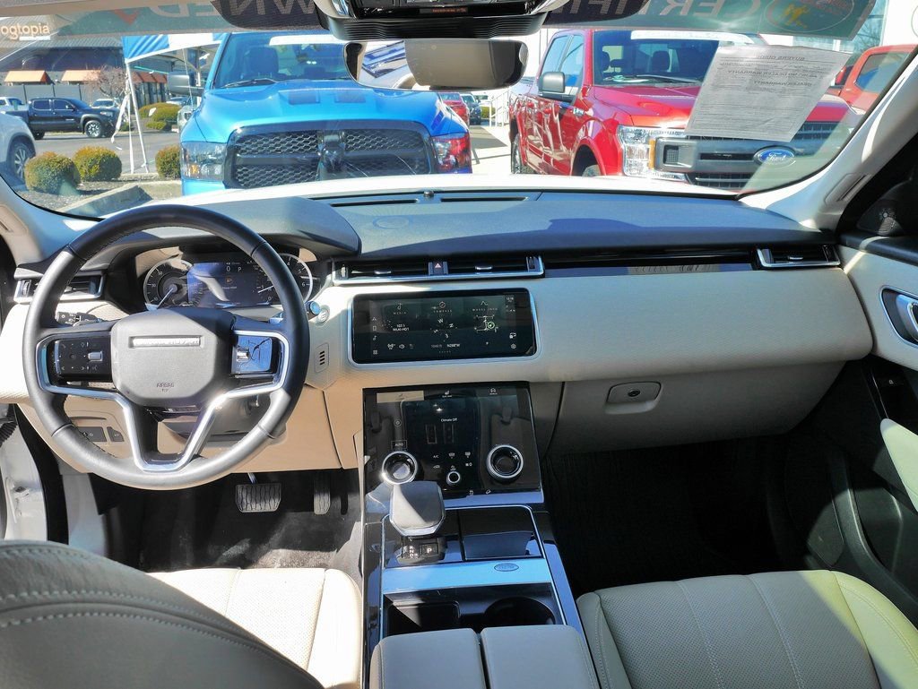 Used 2023 Land Rover Range Rover Velar S image 20