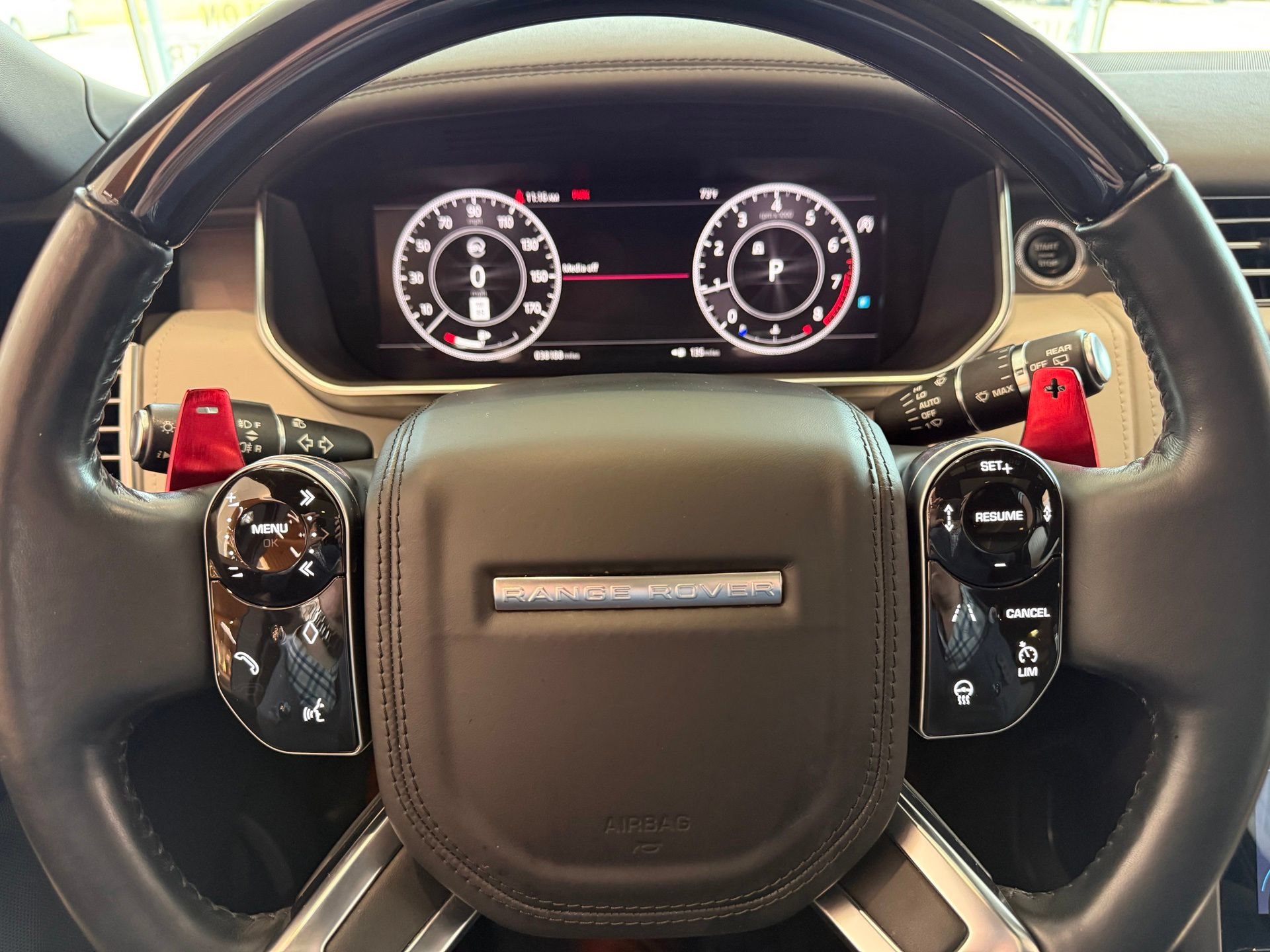 Used 2018 Land Rover Range Rover SV Autobiography Dynamic AWD/4WD image 17