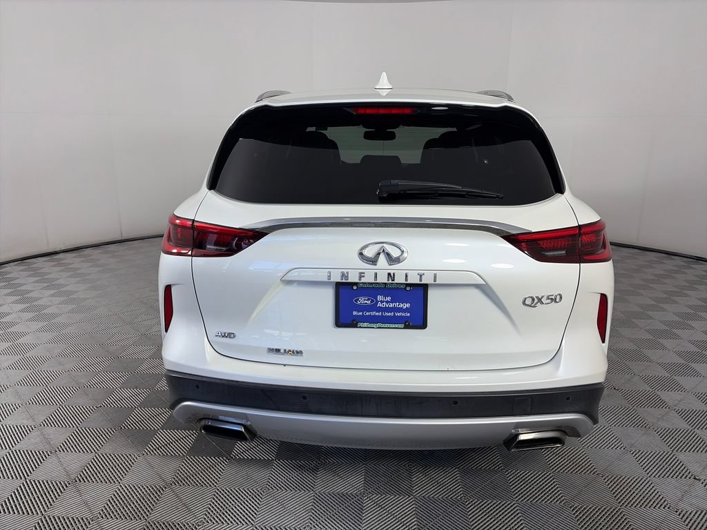 Used 2019 INFINITI QX50 Essential w/ Sensory Package AWD/4WD image 6