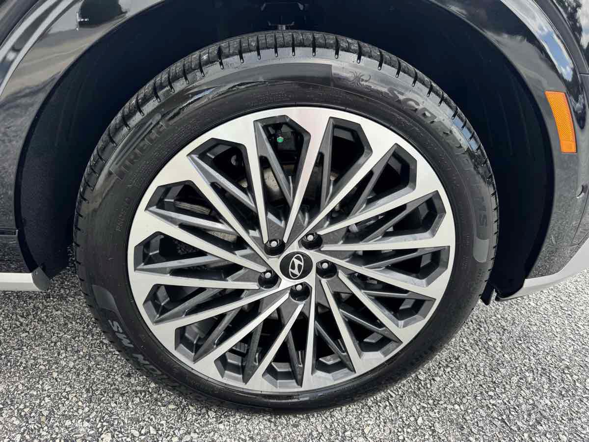 Used 2026 Hyundai Palisade Calligraphy AWD/4WD image 39