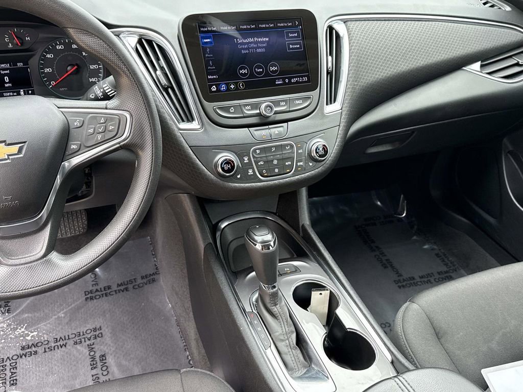 Used 2020 Chevrolet Malibu LT image 9